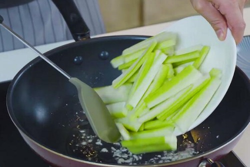 蒜蓉丝瓜的做法 蒜蓉丝瓜做法大全介绍