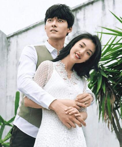 吴倩直播戴戒指是怎么回事 吴倩直播戴戒指是什么情况