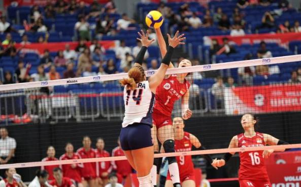 女排对阵多米尼加再下一城 3-0横扫多米尼加连胜四场