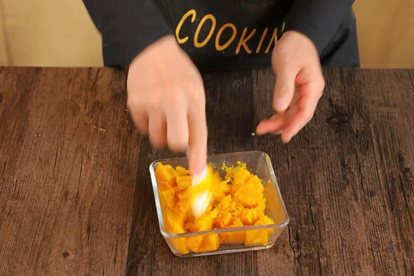 南瓜饼的家常做法 怎么做南瓜饼好吃