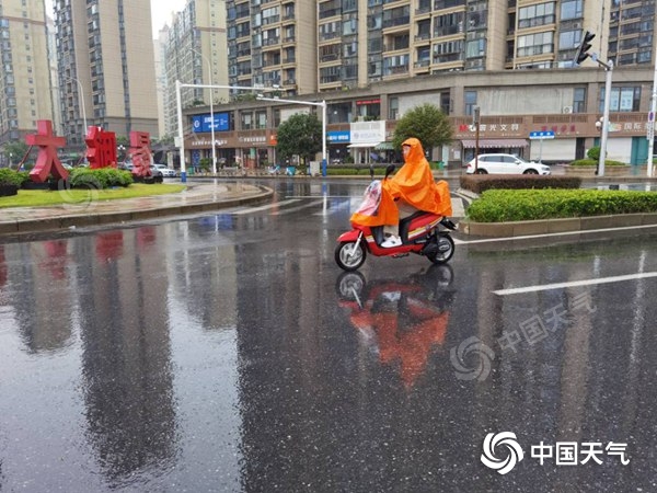 洪城阴雨天气持续