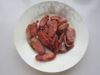 扁豆炒腊肠的做法步骤3