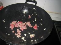 牛肉蔬菜粒炒饭的做法步骤3