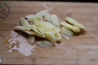 生姜炒扁豆的做法步骤3