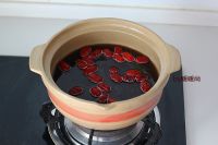 桂圆红枣甜汤的做法步骤3