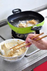 秘制红烧带鱼的做法步骤5