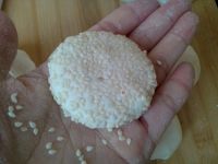 玉米粥芝麻煎饼的做法步骤4