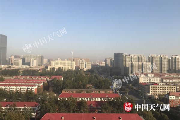 河北十地市气温创新低 17日起北部降温8-10℃