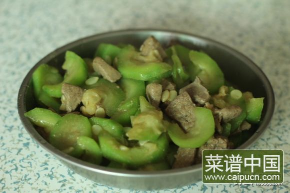 丝瓜炒猪肝
