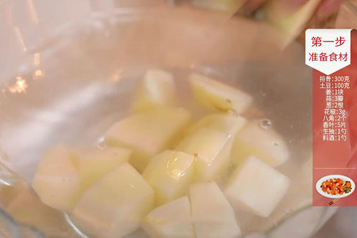 排骨炖土豆的做法 排骨炖土豆怎么炖