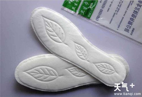 卫生巾都有哪些作用？10种你意想不到的妙用