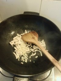 咖喱鸡丝炒意粉的做法步骤5