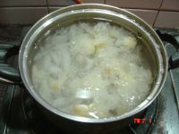 燕窝银耳养颜汤的做法步骤6