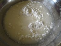 清新的荠菜煎饼的做法步骤3