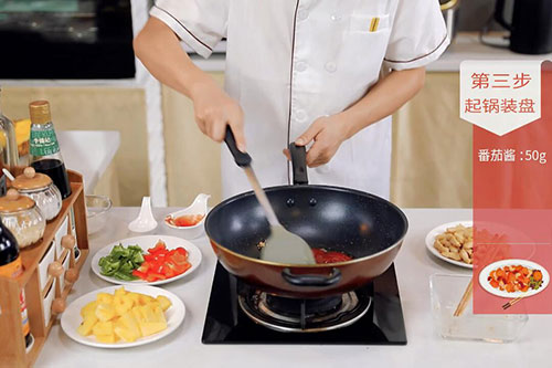 菠萝鸡丁的做法 菠萝鸡丁的正宗做法介绍