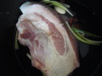 肉片煸豇豆的做法步骤1