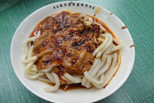 西安回民小吃街有什么特色小吃 西安回民小吃去哪吃