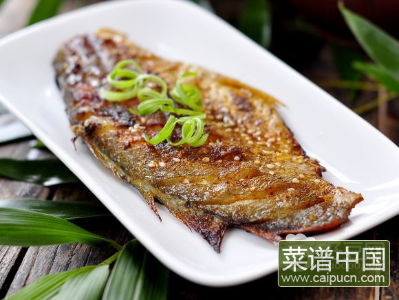 秘制烤黄鱼