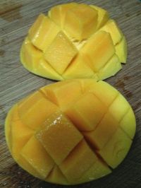 芒果慕斯蛋糕的做法步骤6