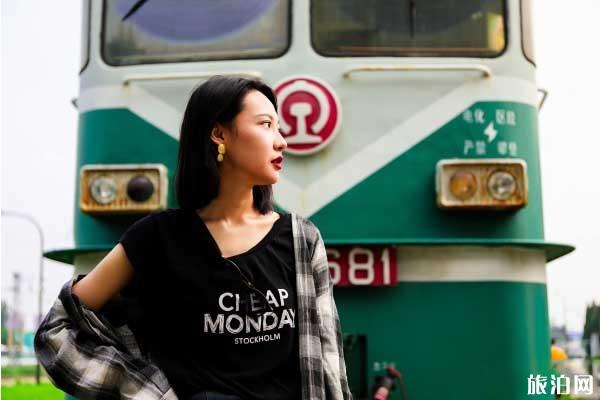 如何在复古火车上拍出好看照片