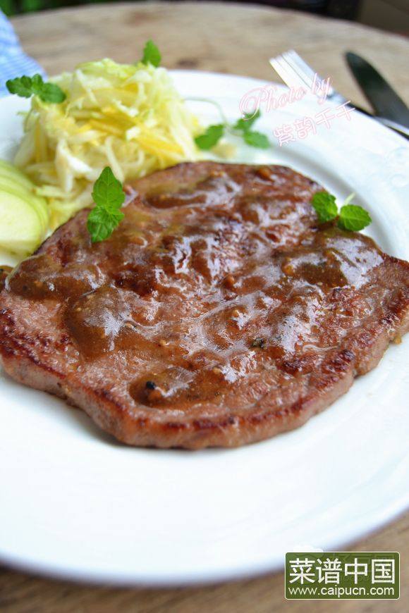 黑椒菲力牛排
