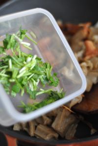 土豆片栲栳栳的做法步骤10