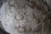 酥脆樱桃派的做法步骤3