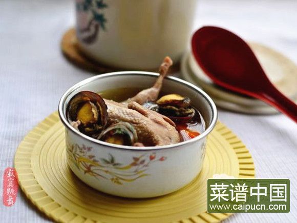 鲍鱼炖鹌鹑