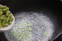 海参青豆煲仔饭的做法步骤11