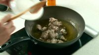豆豉年糕排骨的做法步骤3