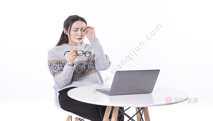 蓝光眼镜真的能保护眼睛吗