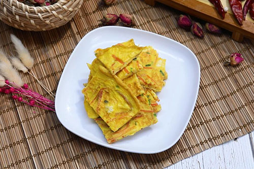 胡萝卜鸡蛋饼的做法 胡萝卜鸡蛋饼怎么做