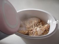 人参鸡汤的做法步骤7
