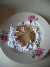 椒盐干煎带鱼的做法步骤2