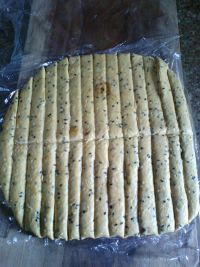 红薯芝麻棒的做法步骤7