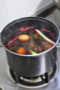 茶叶蛋的做法步骤4