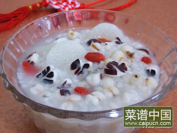 山药薏米芡实粥
