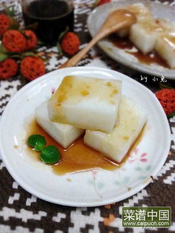牛奶软糕配黑糖蜜