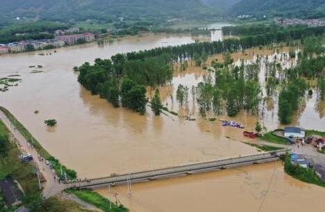 洪水红色预警最新发布 洞庭鄱阳两湖水位持续上涨