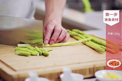 芦笋虾仁的做法 芦笋虾仁做法大全