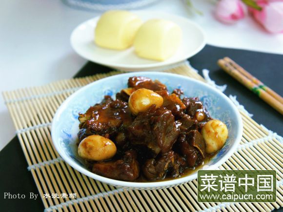 鹌鹑蛋烧排骨