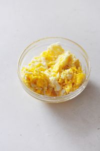 农家荠菜盒子的做法步骤3
