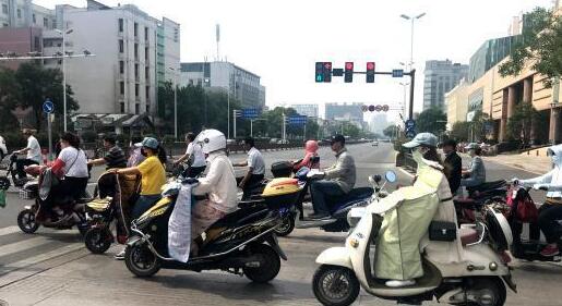 未来三天江苏晴转多云的天气 周日局地有望冲击35℃高温