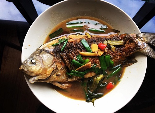 红烧鲫鱼的家常做法 红烧鲫鱼怎么做好吃