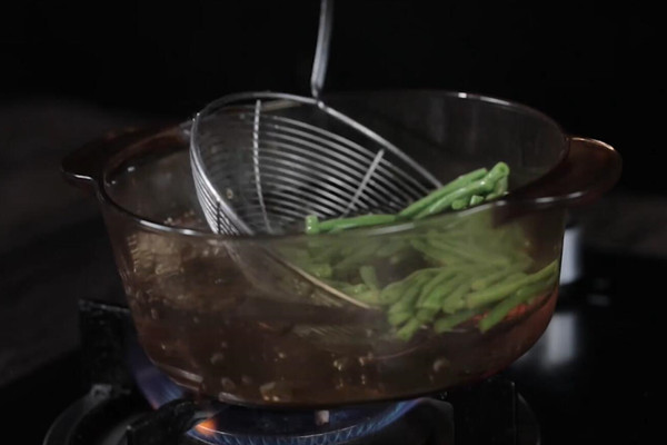 凉拌豇豆的家常做法 怎么凉拌豇豆好吃