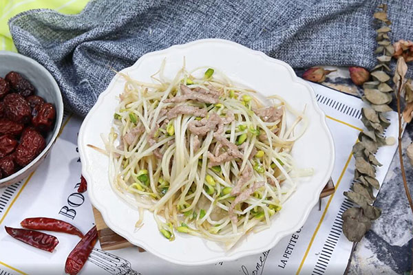 黄豆芽炒肉的做法 家常黄豆芽炒肉做法