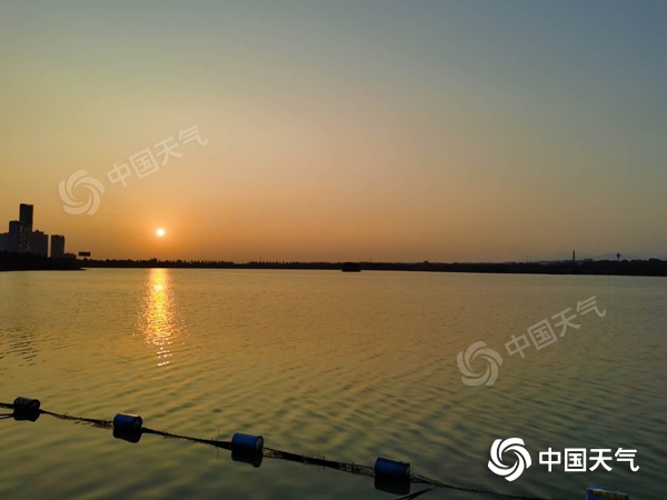 今晚起湖南新一轮降雨来袭 25日湘中以南局地大暴雨