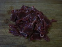 青蒜炒鸡肫的做法步骤1