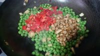 甜豌豆炒冬笋的做法步骤9