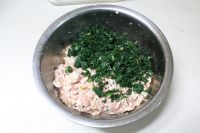 荠菜豆腐丸子汤的做法步骤7